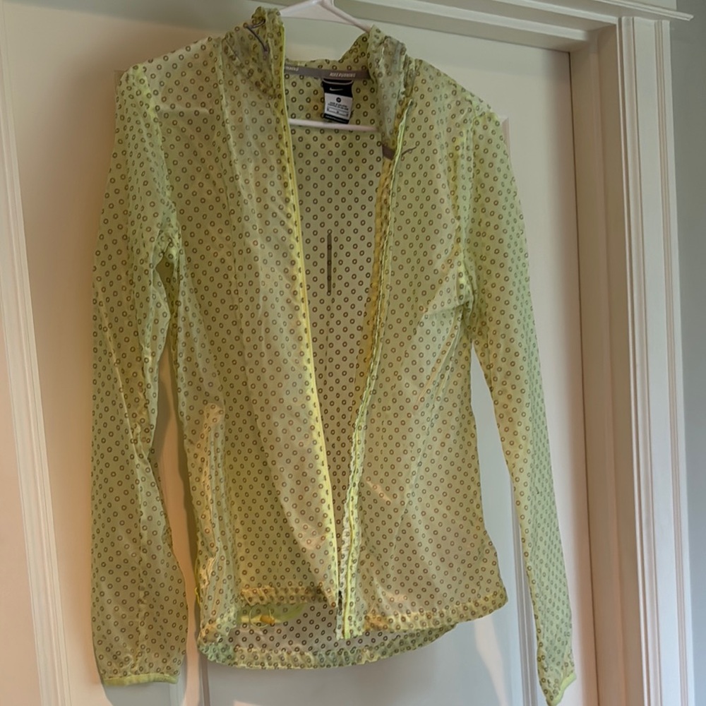 Nike Yellow Patterned Jacket